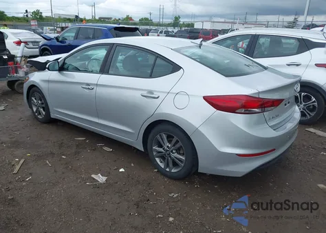 2018 Hyundai Elantra Value Edition z USA, uszkodzony, nr VIN 5NPD84LF4JH357347